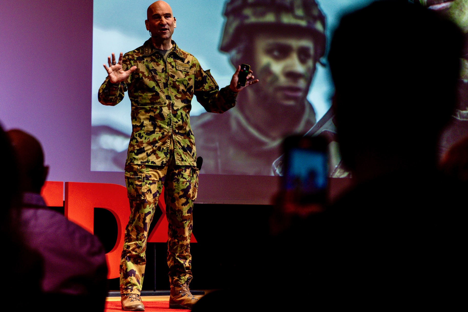 Thomas Suessli Speakig in a TED Talk about Geopolitics